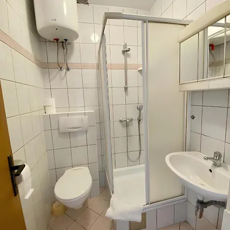 Ventus 2 Pensjonat Baška Voda